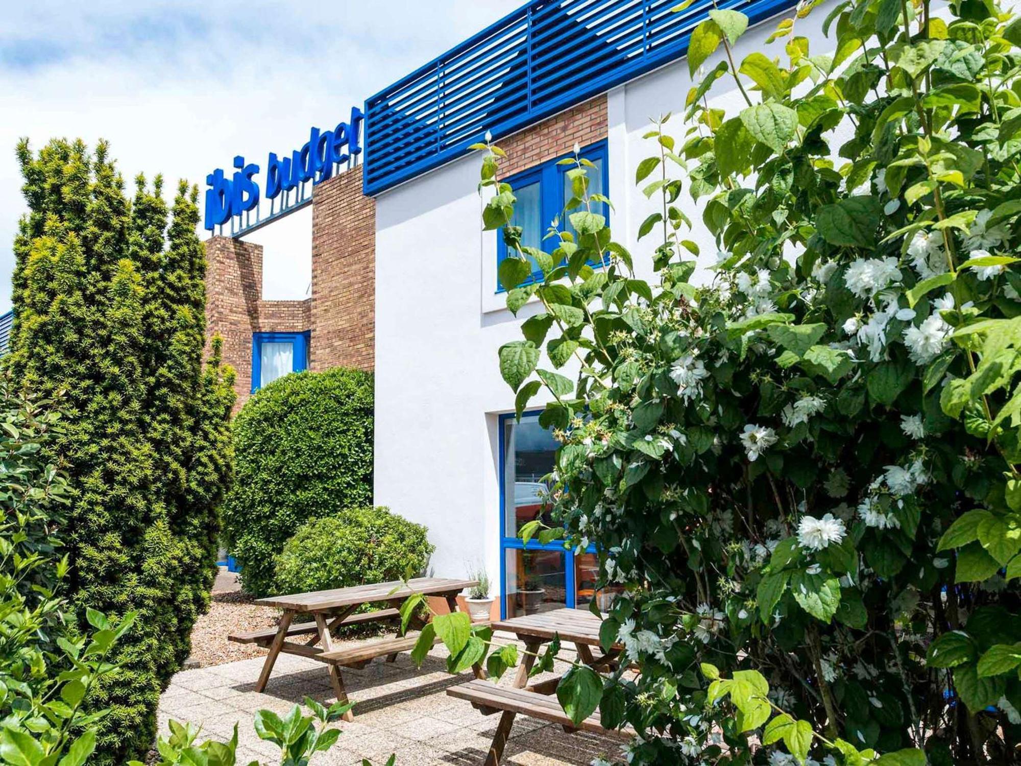 Ibis Budget Chatellerault Nord Exterior foto