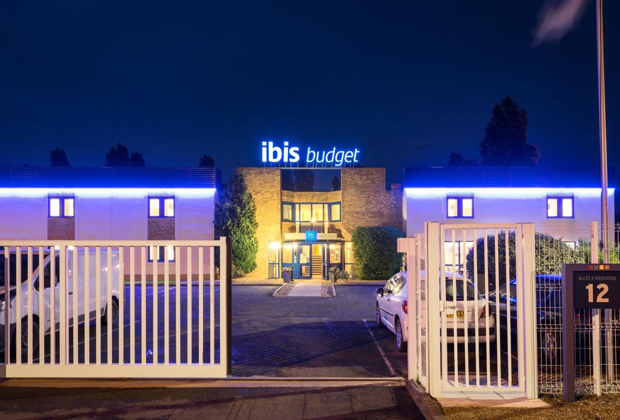 Ibis Budget Chatellerault Nord Exterior foto