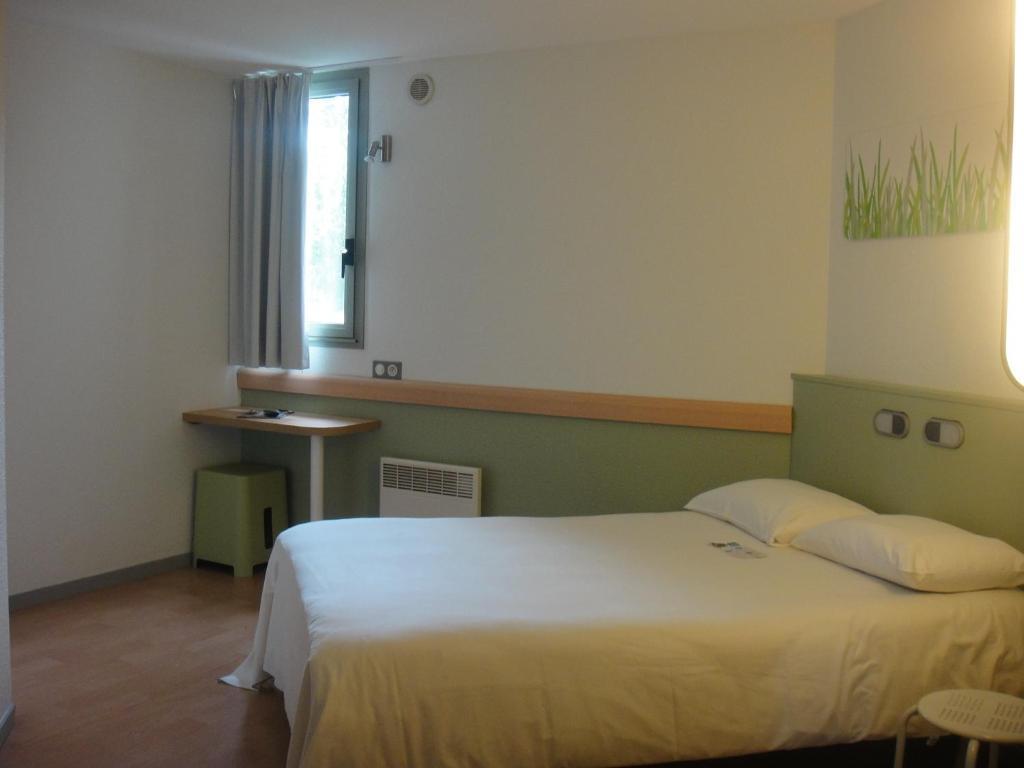 Ibis Budget Chatellerault Nord Habitación foto