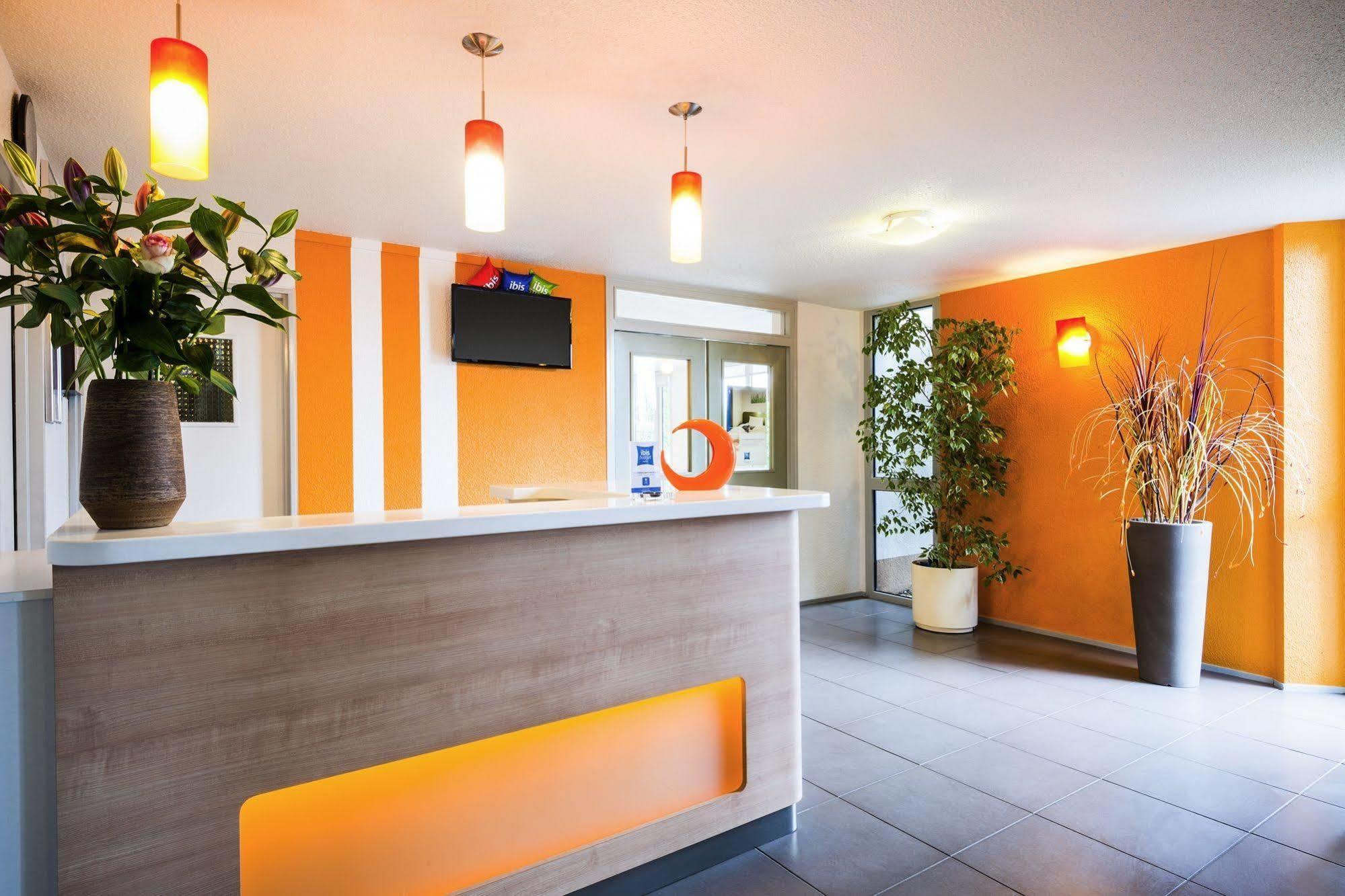 Ibis Budget Chatellerault Nord Exterior foto